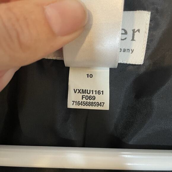 Liz Claiborne Velvet Blazer 4-Button Single Breasted Black Lined Pockets Size 10 - Picture 7 of 8